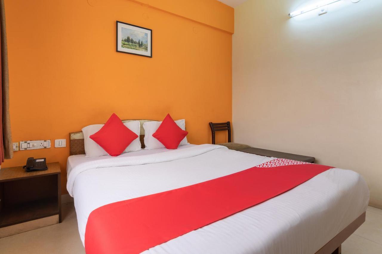 Oyo 10478 Raj Residency Hotel Bangalore Ngoại thất bức ảnh