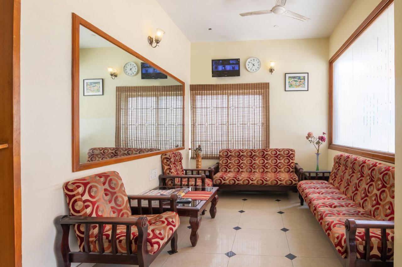 Oyo 10478 Raj Residency Hotel Bangalore Ngoại thất bức ảnh