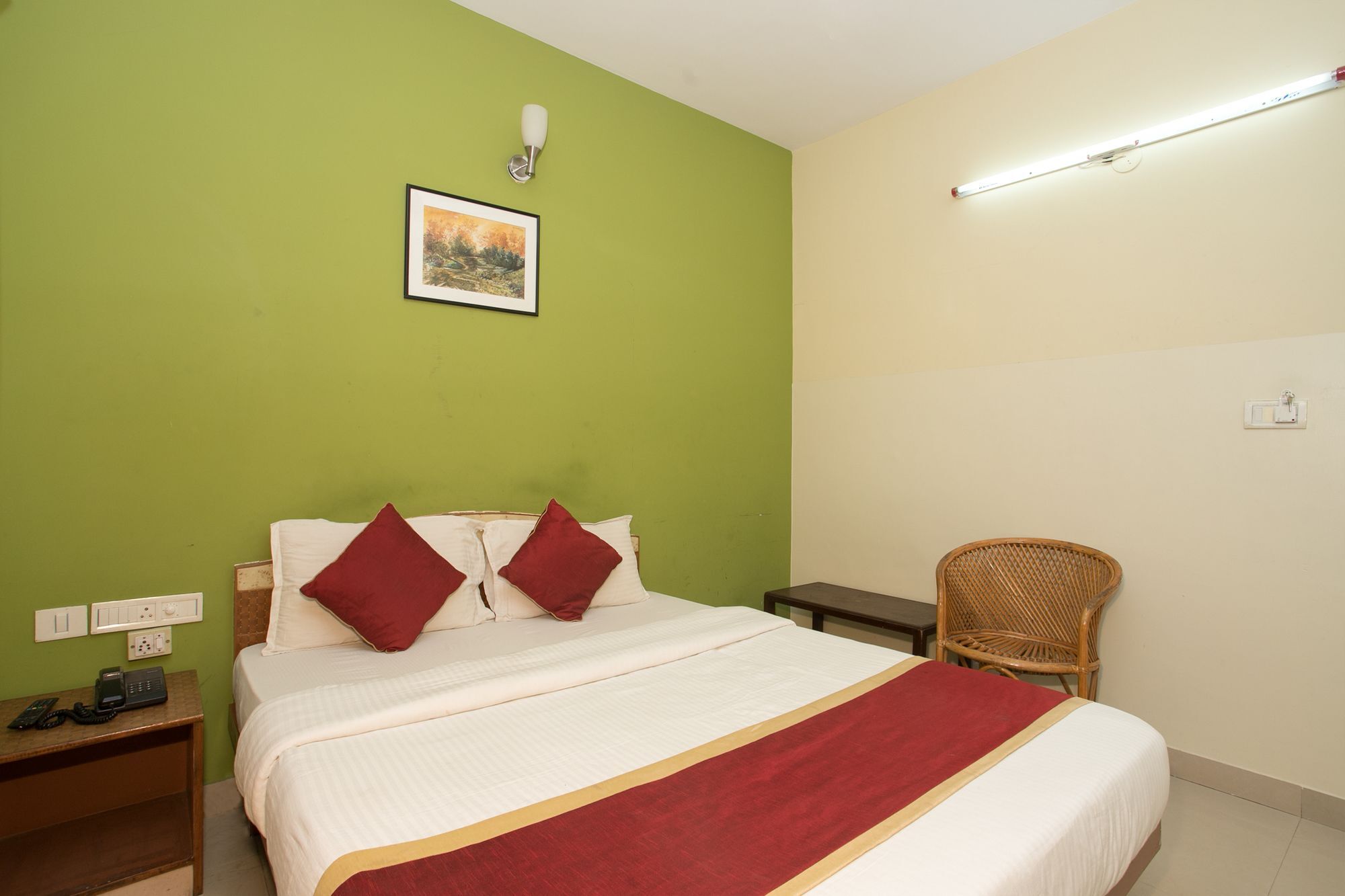 Oyo 10478 Raj Residency Hotel Bangalore Ngoại thất bức ảnh